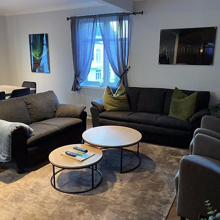 Enter Tromso - Luxury 4 Bedroom Apartment Экстерьер фото