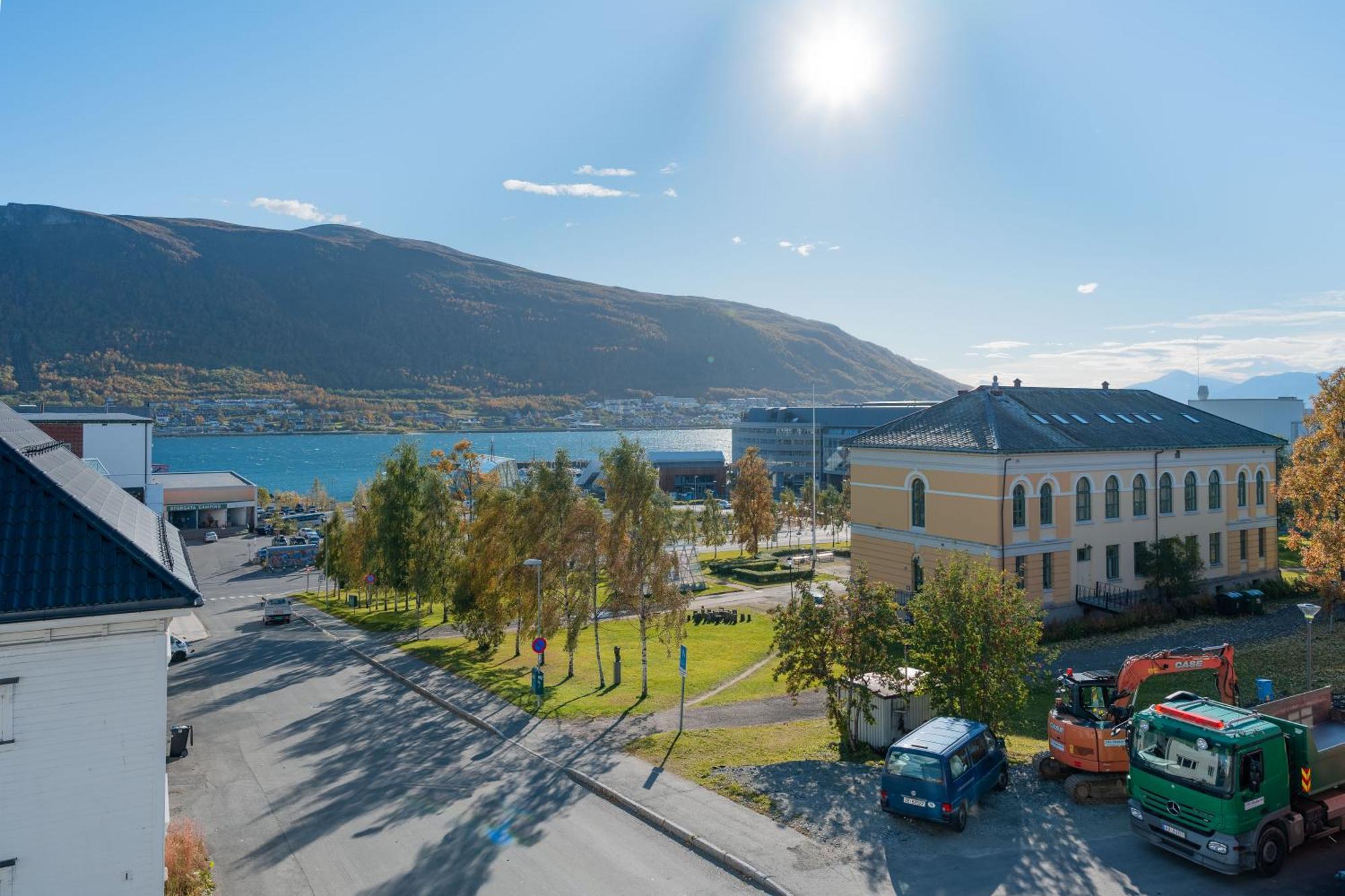 Enter Tromso - Exclusive Apartments Экстерьер фото